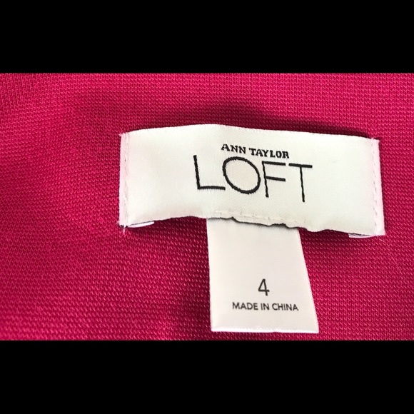 Anne Taylor Loft Pink Short Skirt Womans Size 4 - Picture 3 of 3